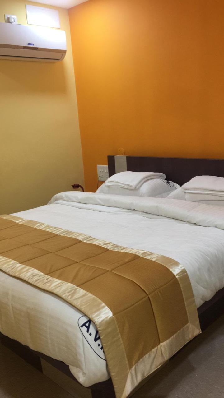 Отель Avm Residency Paramagudi Экстерьер фото