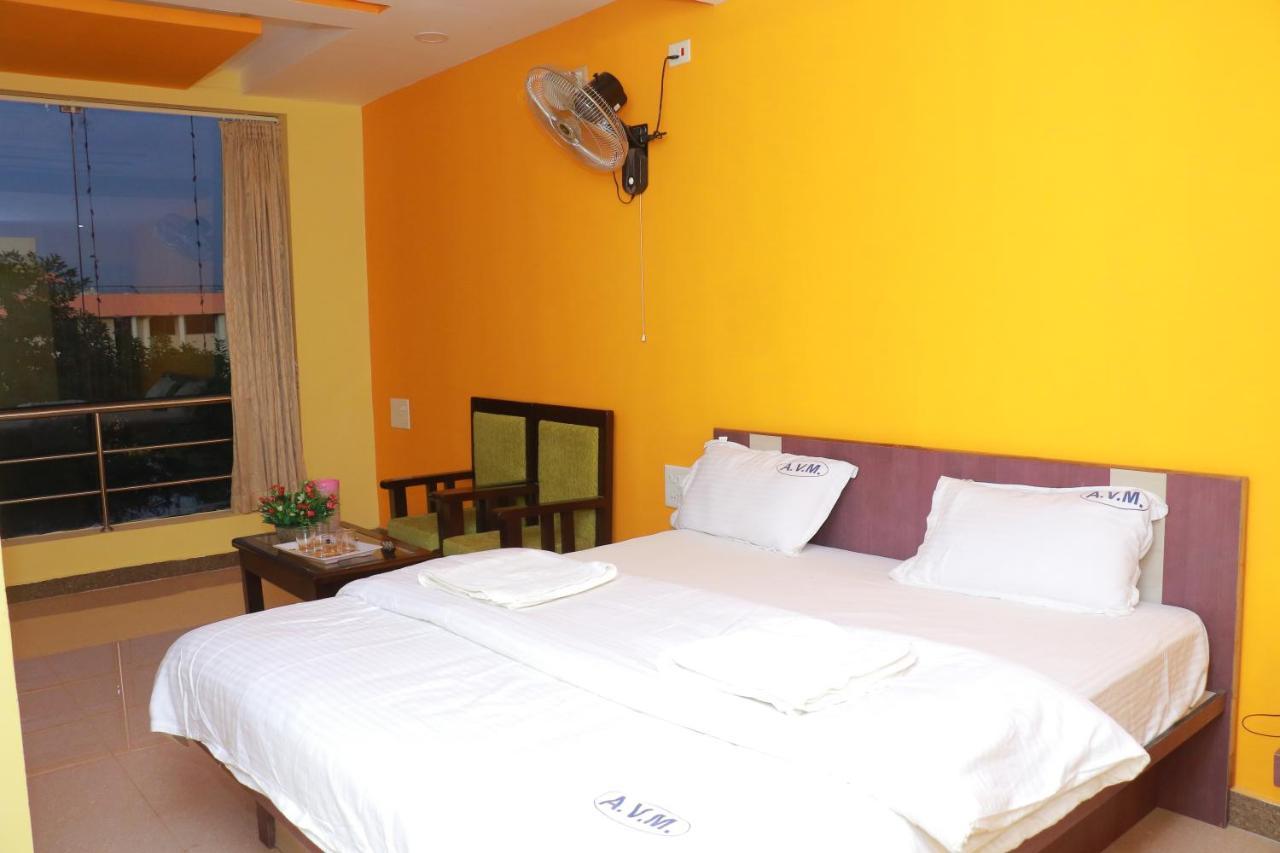 Отель Avm Residency Paramagudi Экстерьер фото
